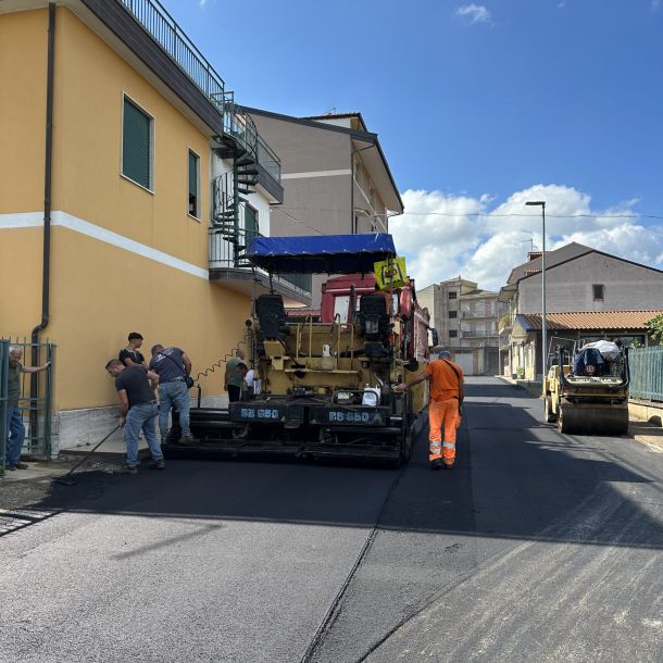 GMG Montagnese Costruzioni - Edilizia e Autotrasporti conto terzi a Firenze e in tutto il nord Italia