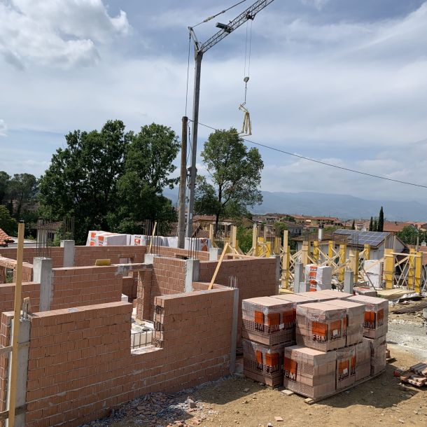 GMG Montagnese Costruzioni - Edilizia e Autotrasporti conto terzi a Firenze e in tutto il nord Italia